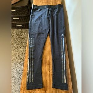 Black Mesh Panel Leggings - L